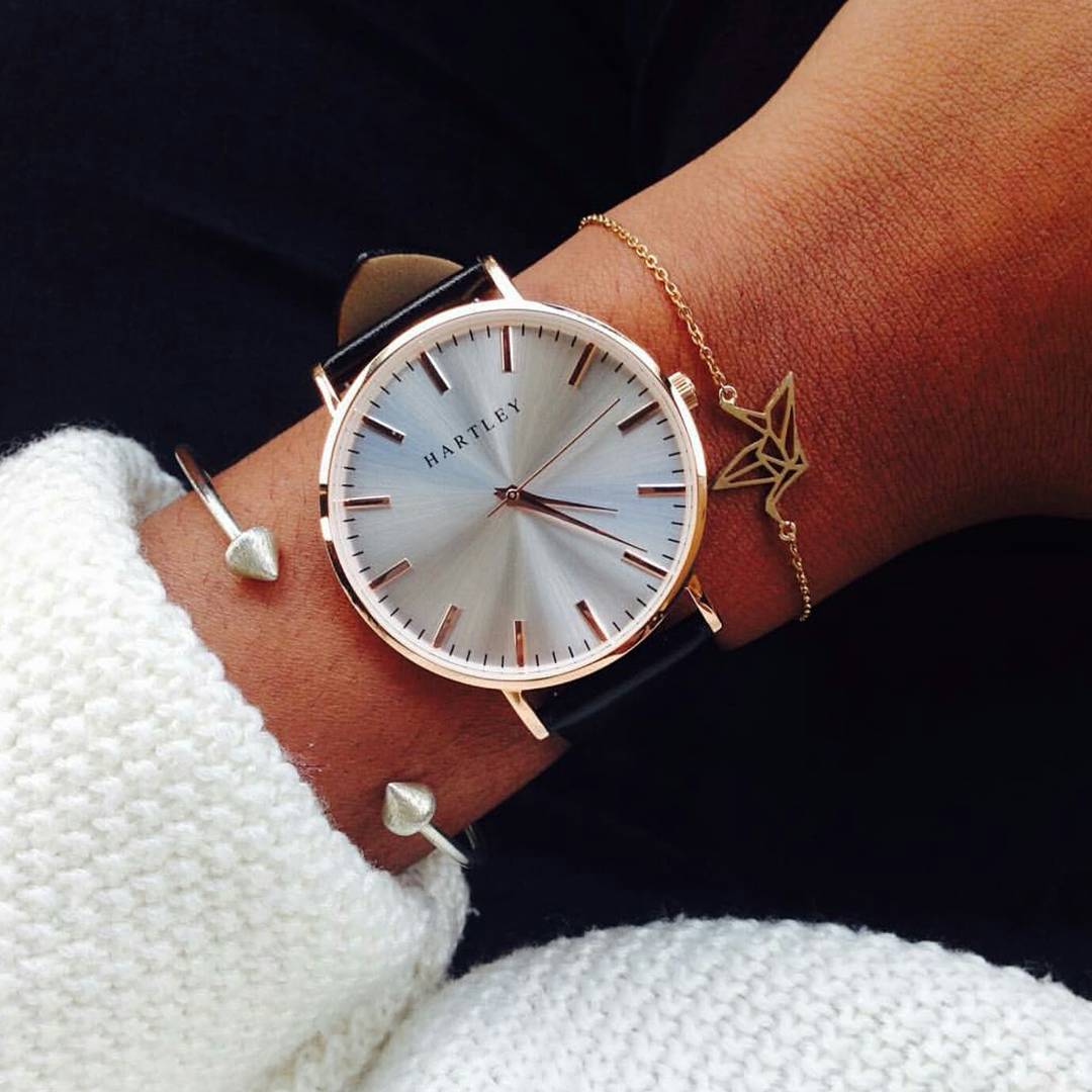 HERITAGE ROSE GOLD WHITE WITH BLACK LEATHER ON WRIST
